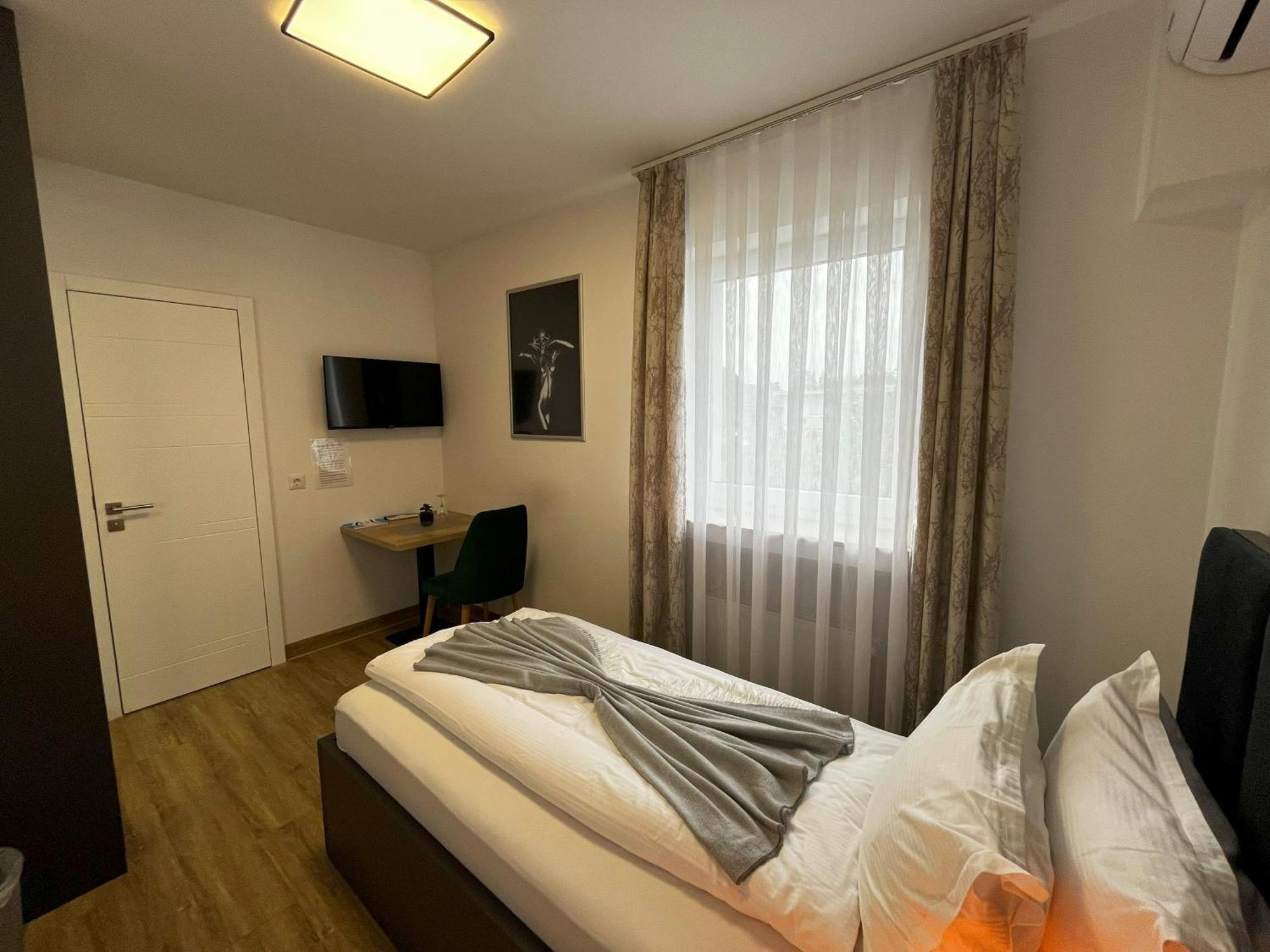 Haven Hotels - Hotel Dona Bergisch Gladbach Extérieur photo