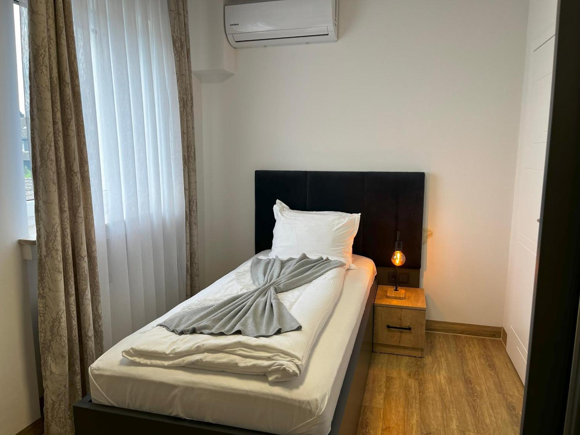 Haven Hotels - Hotel Dona Bergisch Gladbach Extérieur photo