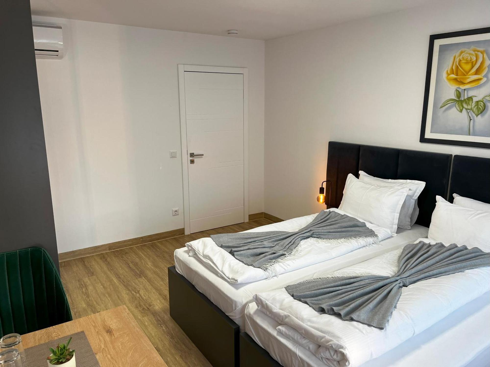 Haven Hotels - Hotel Dona Bergisch Gladbach Extérieur photo