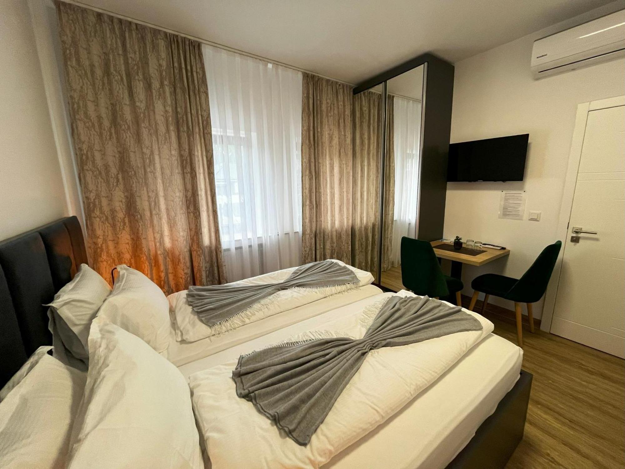 Haven Hotels - Hotel Dona Bergisch Gladbach Extérieur photo