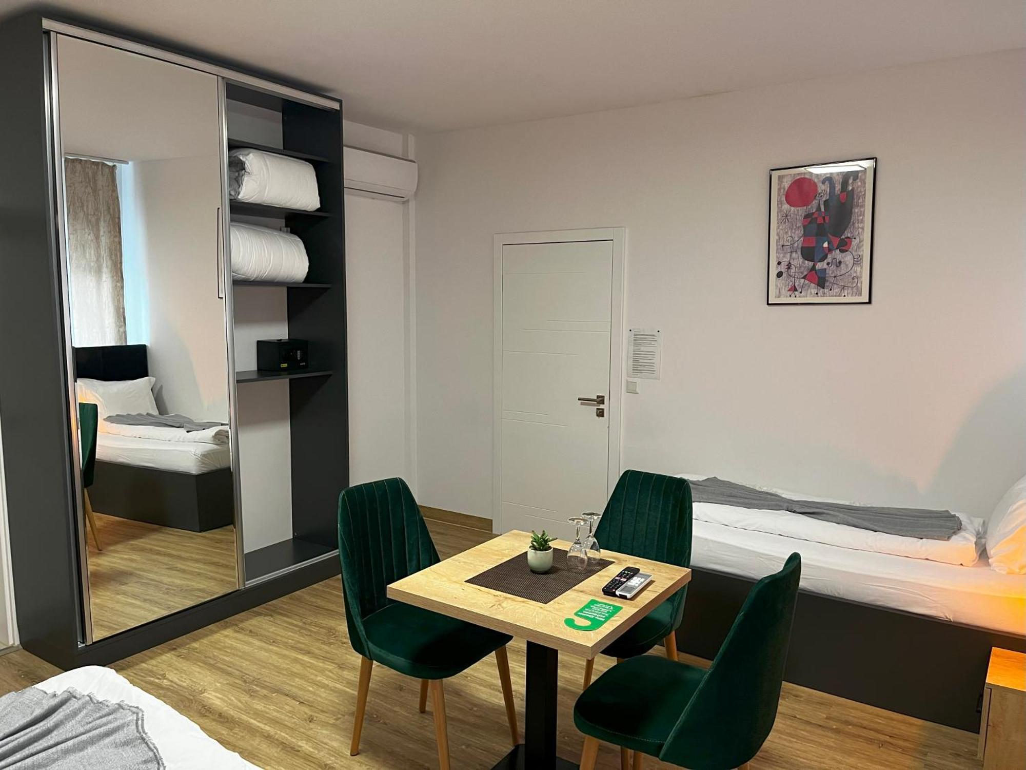 Haven Hotels - Hotel Dona Bergisch Gladbach Extérieur photo
