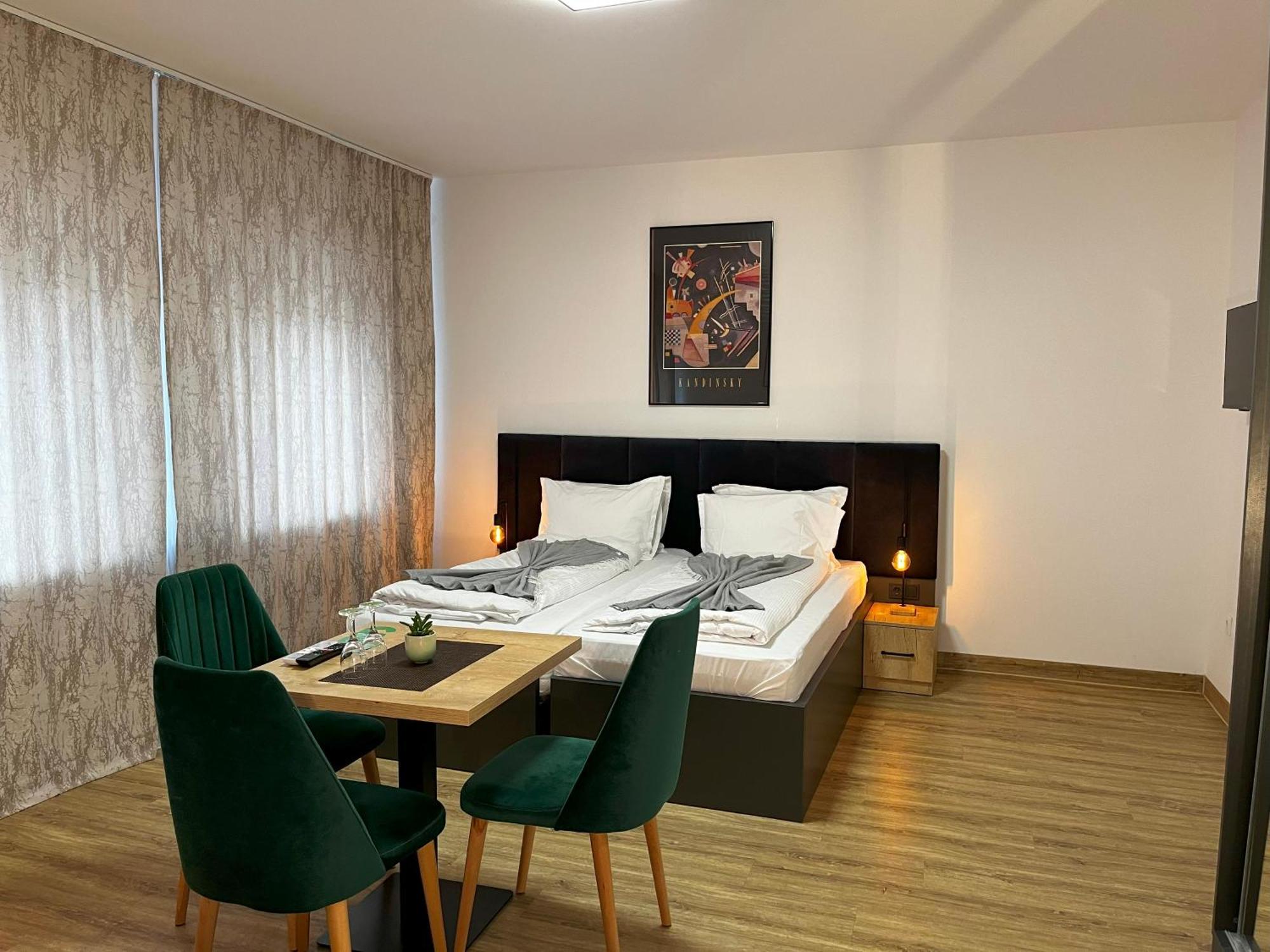 Haven Hotels - Hotel Dona Bergisch Gladbach Extérieur photo