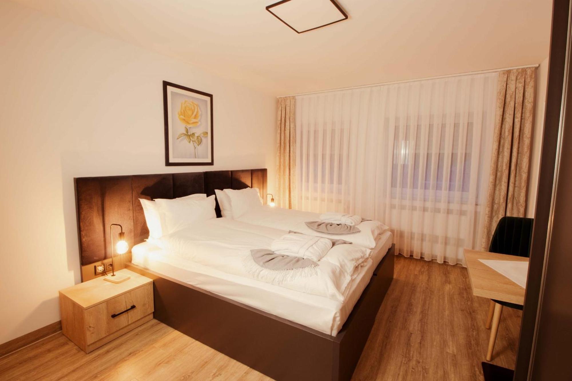 Haven Hotels - Hotel Dona Bergisch Gladbach Extérieur photo